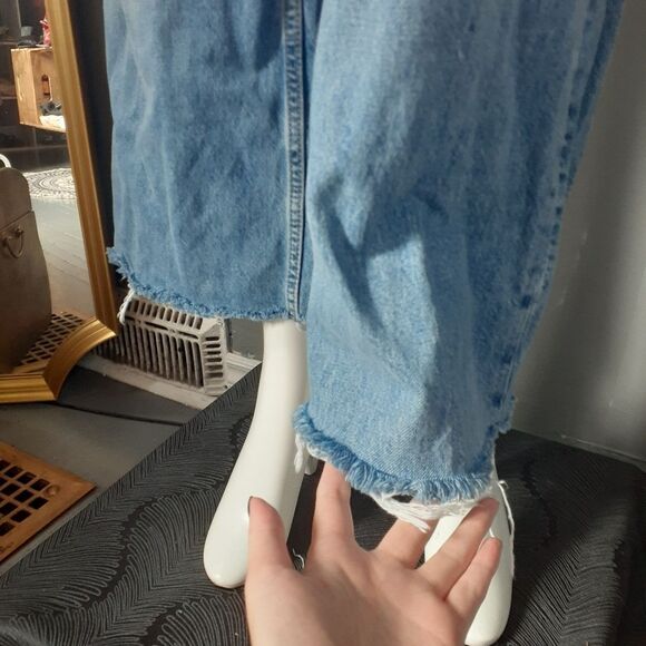 Zara Distressed Classic Blue Women's Jeans - Picture 13 of 16